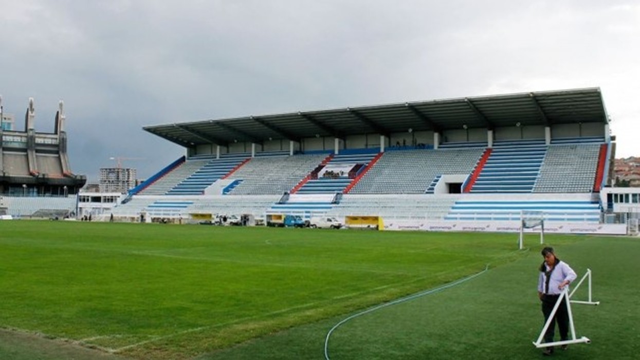 2016/01/komuna-e-rinovoi-stadiumin-e-prishtin-euml-s-me-35-mij-euml-euro_hd.jpg