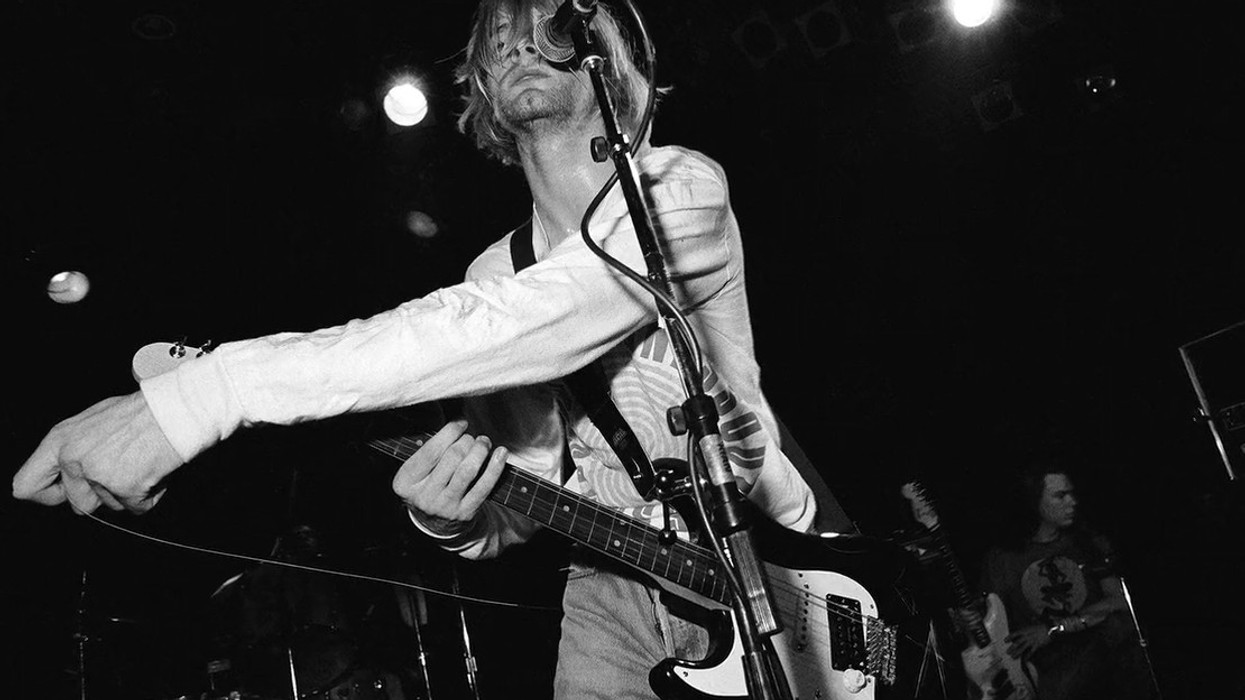 2016/01/KurtCobain-koncert.jpg