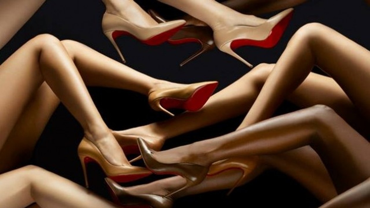 2016/01/louboutin-zgjeron-koleksionin-e-k-euml-puc-euml-ve-nude_hd.jpg