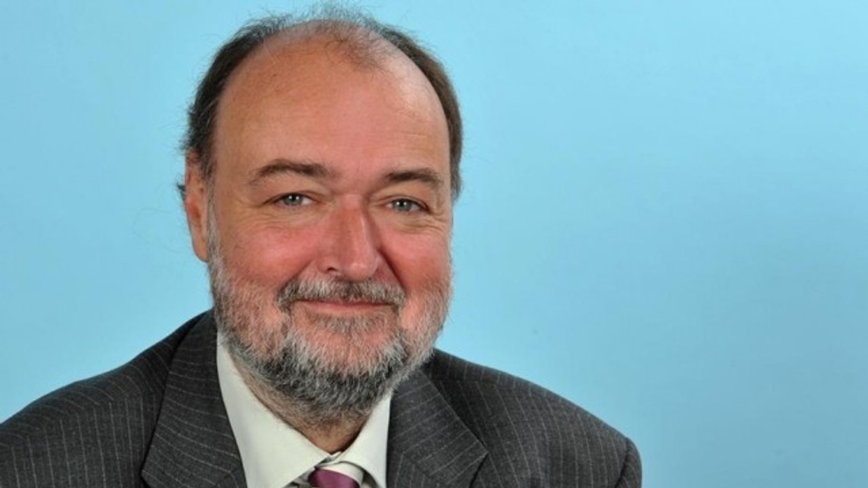 2016/01/m-euml-shum-euml-se-nj-euml-shenj-euml-solidariteti_hd.jpg