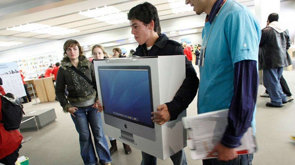 2016/01/MAC_Greket_Telegrafi.jpg