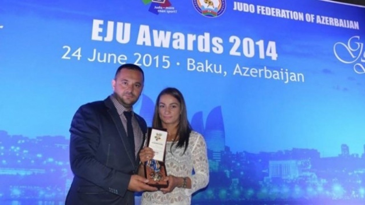 2016/01/majlinda-merr-zyrtarisht-ccedil-mimin-lsquo-xhudistja-m-euml-e-mir-euml-n-euml-evrop-euml-p-euml-r-vitin-2014-rsquo_hd.jpg