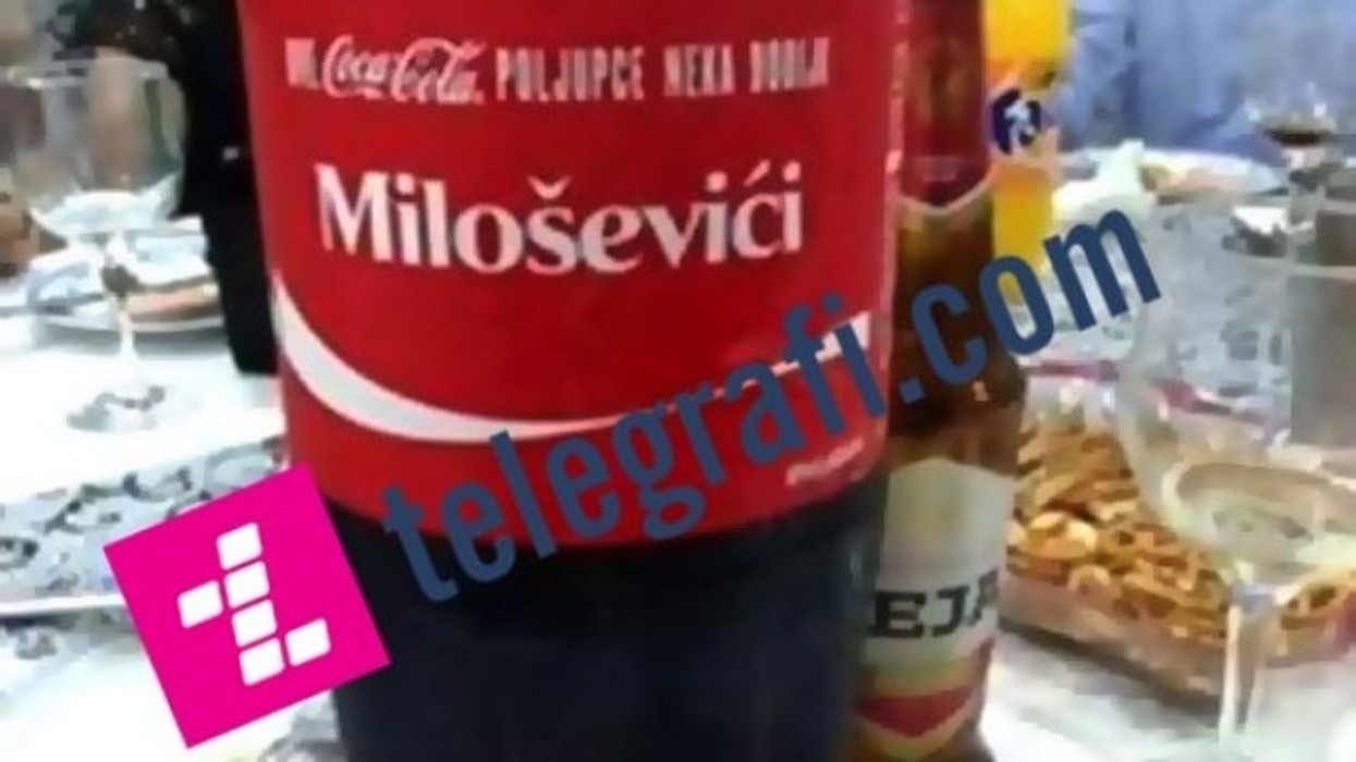 2016/01/marketingu-skandaloz-puthja-nuk-ndahet-me-k-euml-t-euml-foto_hd.jpg