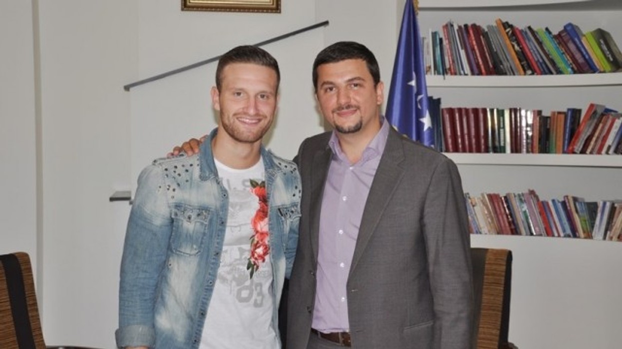 2016/01/ministri-krasniqi-takoi-shkodran-mustafin_hd.jpg