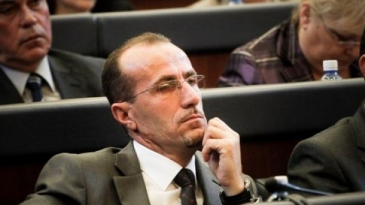 2016/01/momenti-historik-po-afrohet-thot-euml-haxhiu_hd.jpg