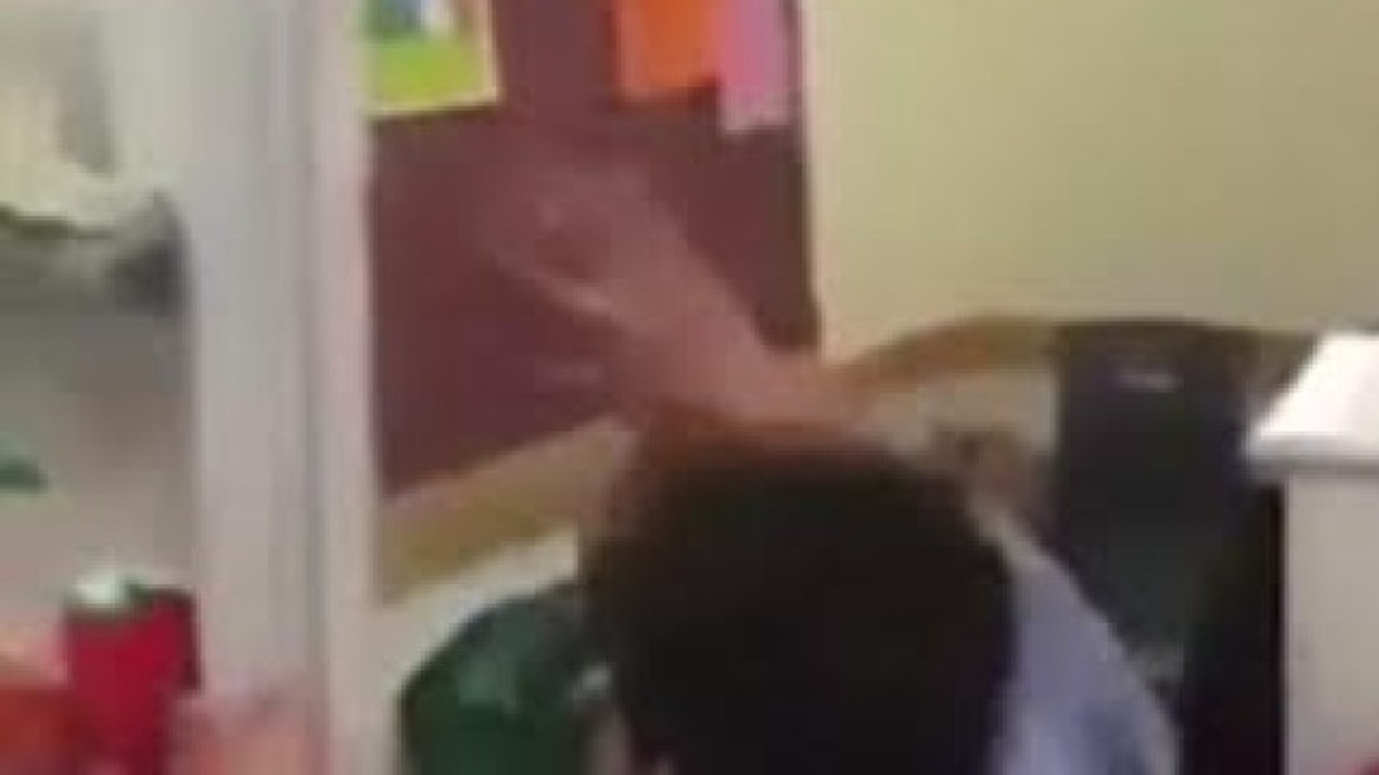 2016/01/mos-u-dehni-se-frigoriferi-mund-t-rsquo-ju-bie-sip-euml-r-video_hd.jpg