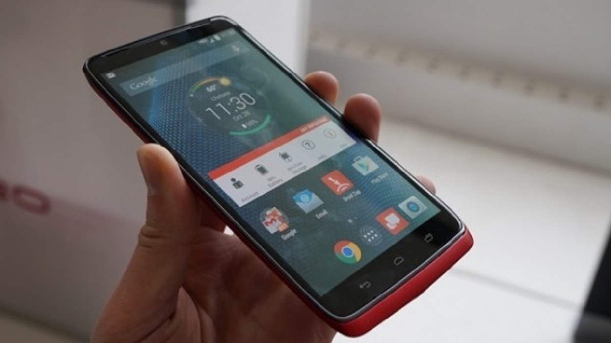 2016/01/motorola-moto-e-del-n-euml-shitje-p-euml-r-nj-euml-ccedil-mim-t-euml-ul-euml-t_hd.jpg