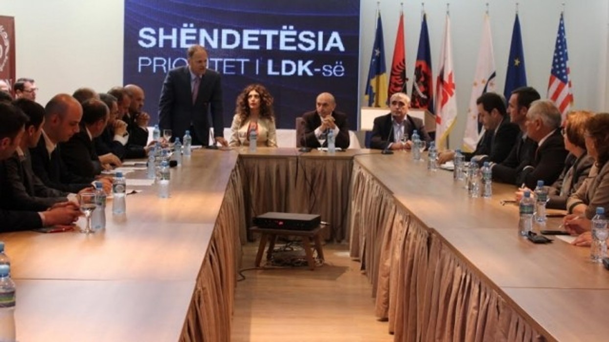 2016/01/mustafa-do-t-euml-ket-euml-dyfishim-t-euml-buxhetit-p-euml-r-sh-euml-ndet-euml-si_hd.jpg