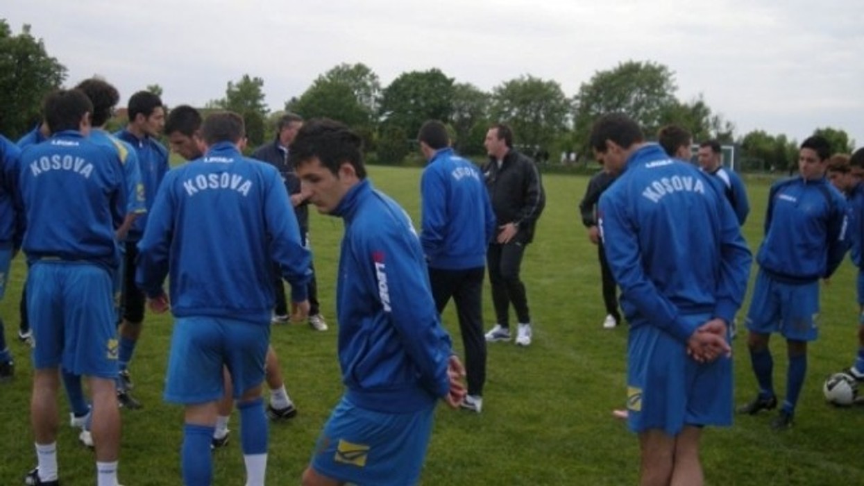 2016/01/ndeshja-kund-euml-r-xhamajk-euml-s-ende-jo-zyrtare_hd.jpg
