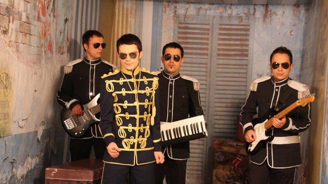 2016/01/nrg_band.jpg