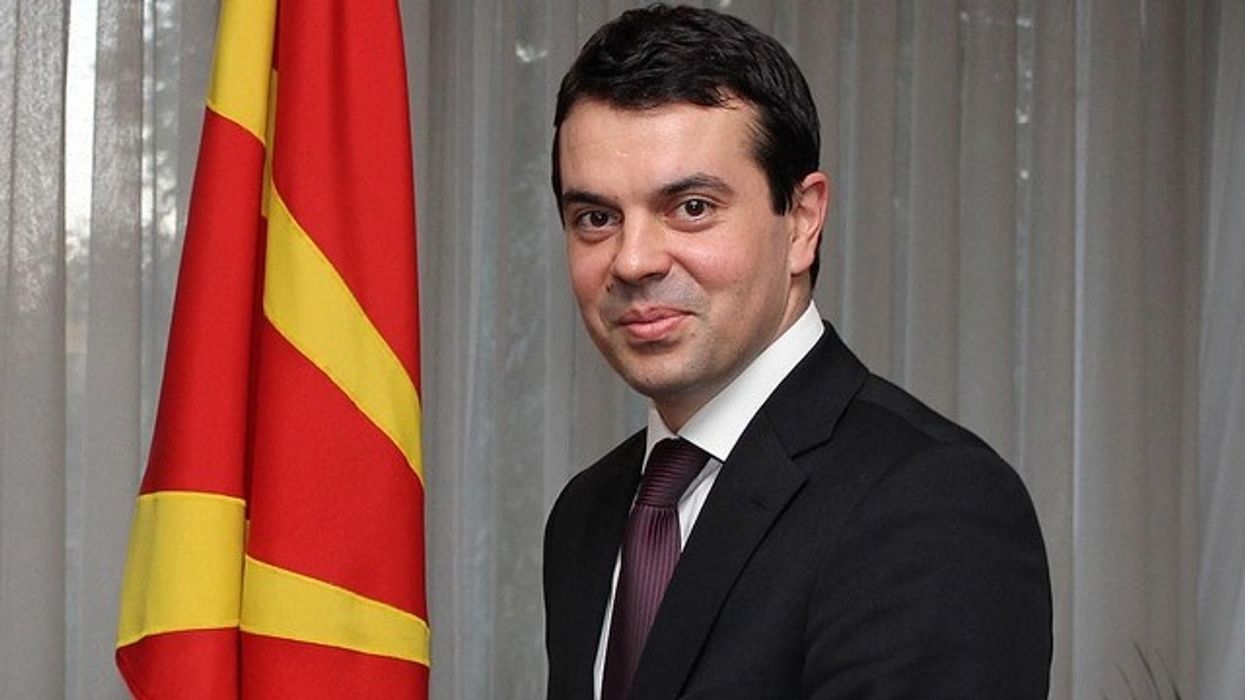 2016/01/poposki-sigurimi-i-kufirit-nuk-euml-sht-euml-vet-euml-m-e-drejt-euml-por-edhe-obligimi-yn-euml_hd.jpg