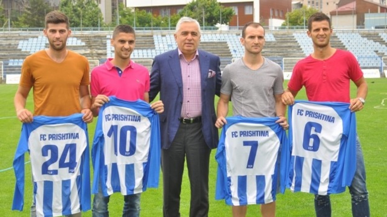 2016/01/prishtina-p-euml-rforcohet-edhe-me-ramadanajn-dhe-zogianin_hd.jpg
