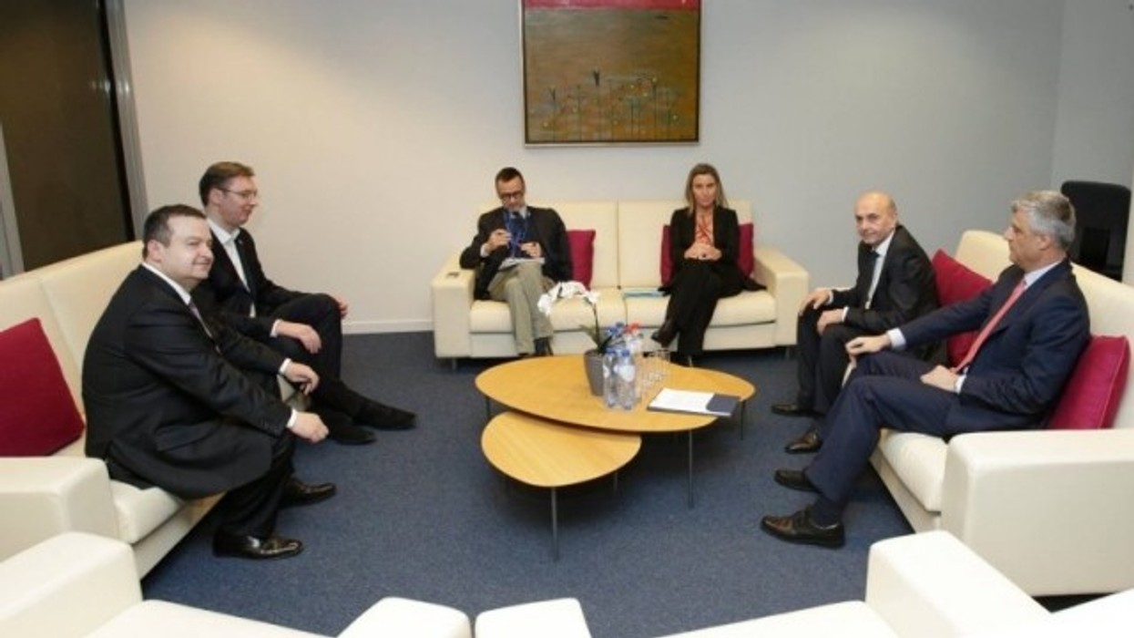 2016/01/pritet-p-euml-rplasje-p-euml-r-ldquo-ujmanin-rdquo_hd.jpg