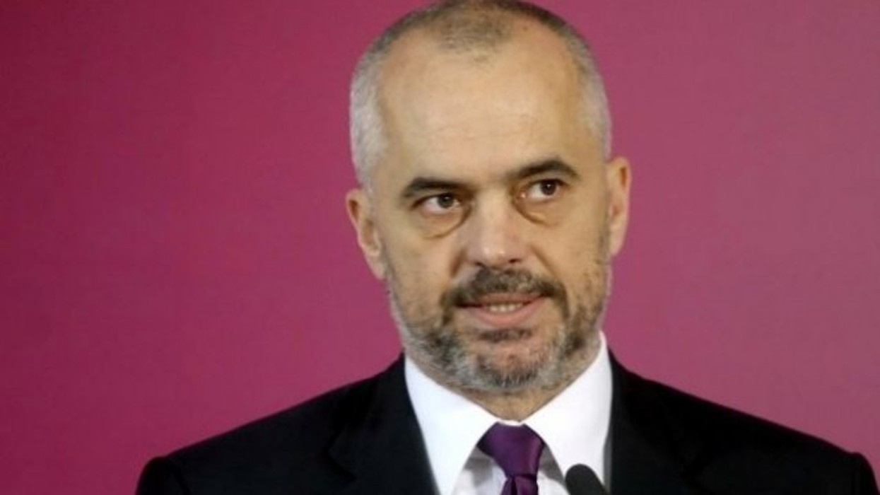 2016/01/rama-synon-heqjen-e-kontrollit-n-euml-kufirin-kosov-euml-shqip-euml-ri_hd.jpg