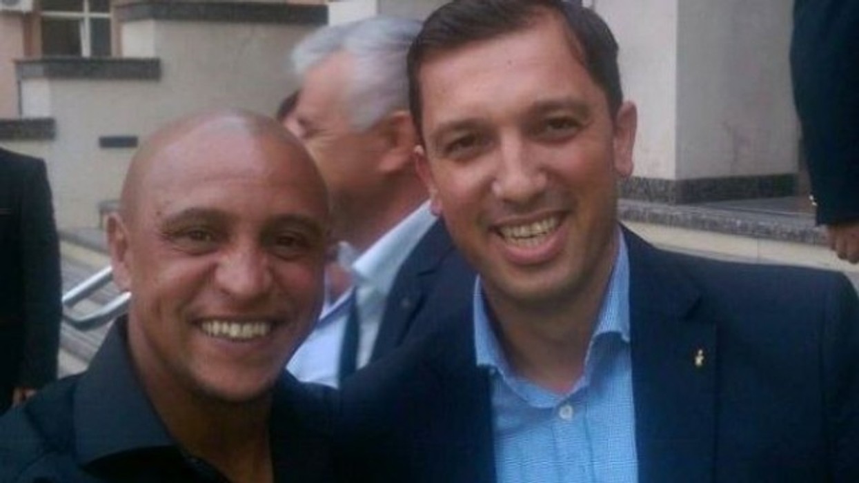 2016/01/roberto-carlos-dhe-dardan-sejdiu-ju-m-euml-sojn-euml-si-t-euml-buz-euml-qeshni-foto_hd.jpg