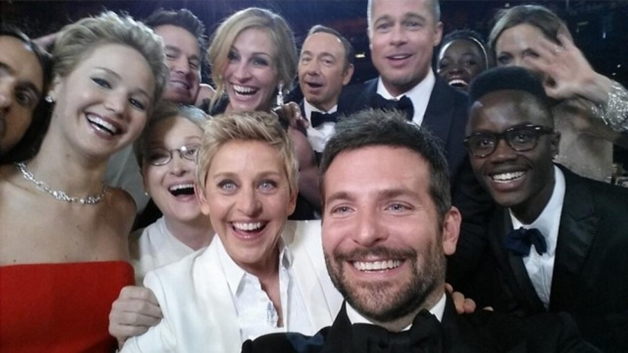 2016/01/selfie-i-ellen-degeneres-shpallet-lsquo-cic-euml-rima-e-art-euml-rsquo-nga-twitter_hd.jpg