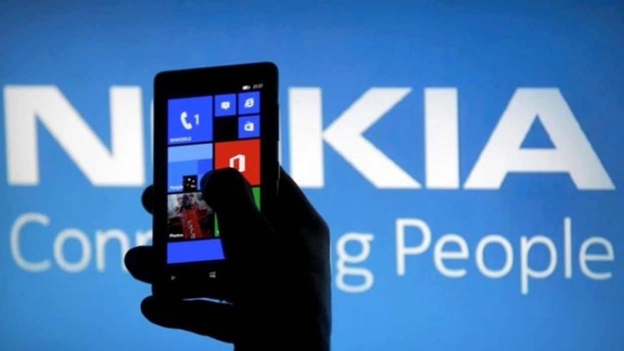 2016/01/shitjet-e-telefonave-nokia-bien-p-euml-r-30-p-euml-r-qind_hd.jpg