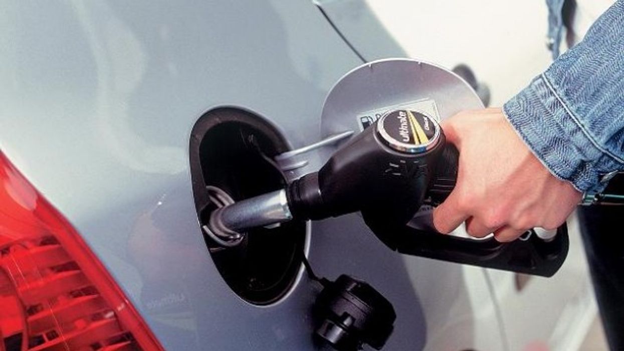 Rritet çmimi i naftës në Maqedoninë e Veriut Rritet çmimi i naftës në Maqedoninë e Veriut