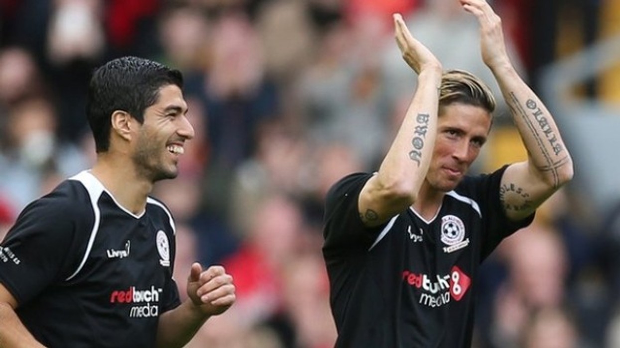 2016/01/suarez-n-euml-angli-nuk-veshi-fanell-euml-tjet-euml-r-pos-t-euml-kuqes_hd.jpg