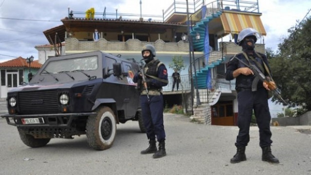 2016/01/sulmohet-s-euml-rish-policia-shqiptare_hd.jpg