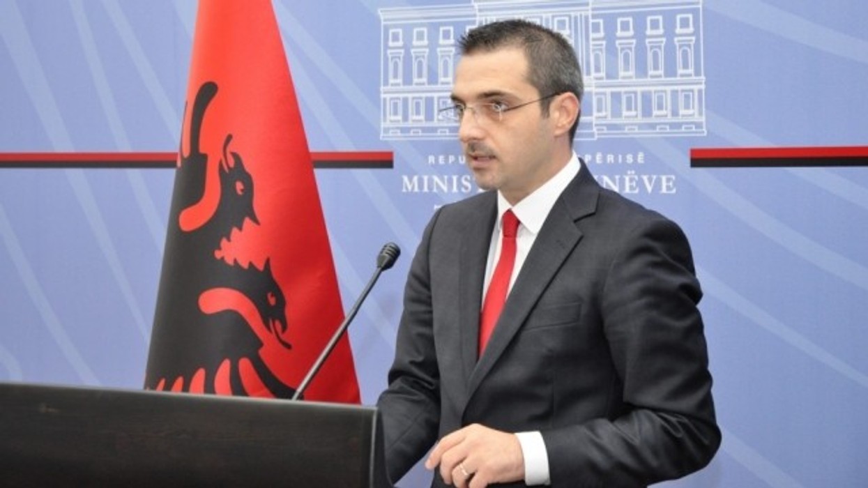 2016/01/tahiri-banor-euml-ve-t-euml-lazaratit-hidhni-arm-euml-t_hd.jpg
