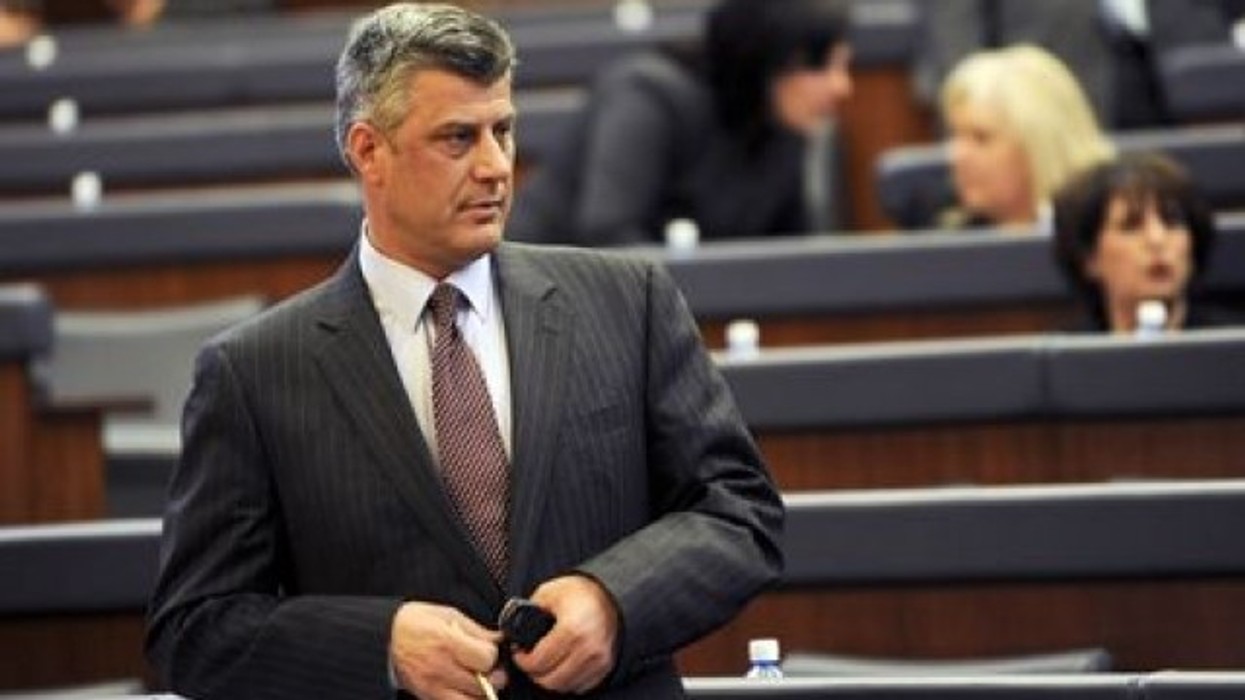 2016/01/tha-ccedil-i-parlamenti-mos-t-euml-shnd-euml-rrohet-n-euml-vend-t-euml-arm-euml-ve-dhe-dhun-euml-s_hd.jpg