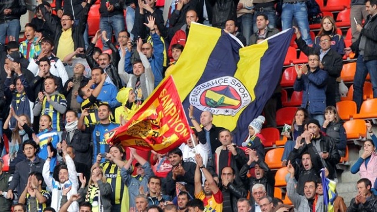 2016/01/tifoz-euml-t-kosovar-n-euml-derbin-m-euml-t-euml-madh-turk-foto_hd.jpg