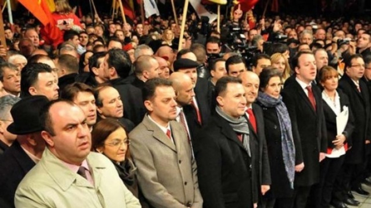 2016/01/udh-euml-heq-euml-sia-e-vmro-dpmne-s-euml-n-euml-list-euml-n-e-zez-euml-evropiane-n-euml-se-negociatat-sabotohen-video_hd.jpg