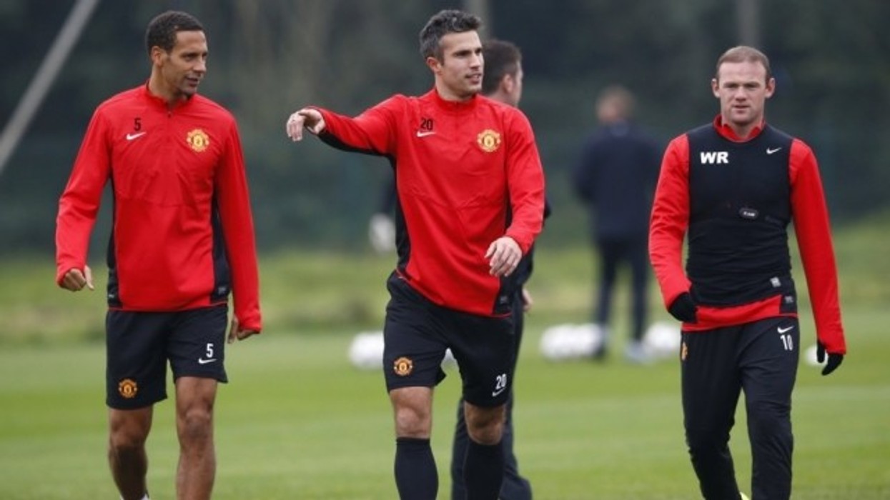2016/01/van-persie-euml-nd-euml-rroj-t-euml-fitoj-lk-n-euml_hd.jpg