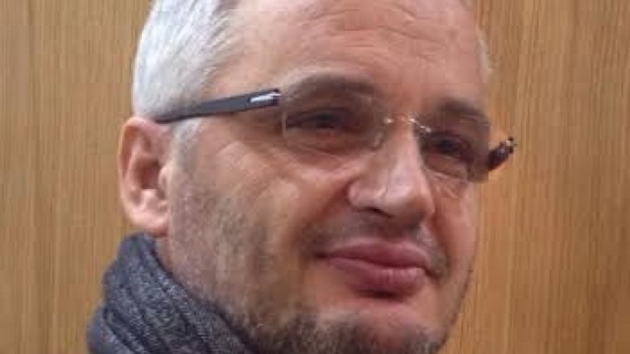 2016/01/zhurma-humane-dhe-hyjnore_hd.jpg