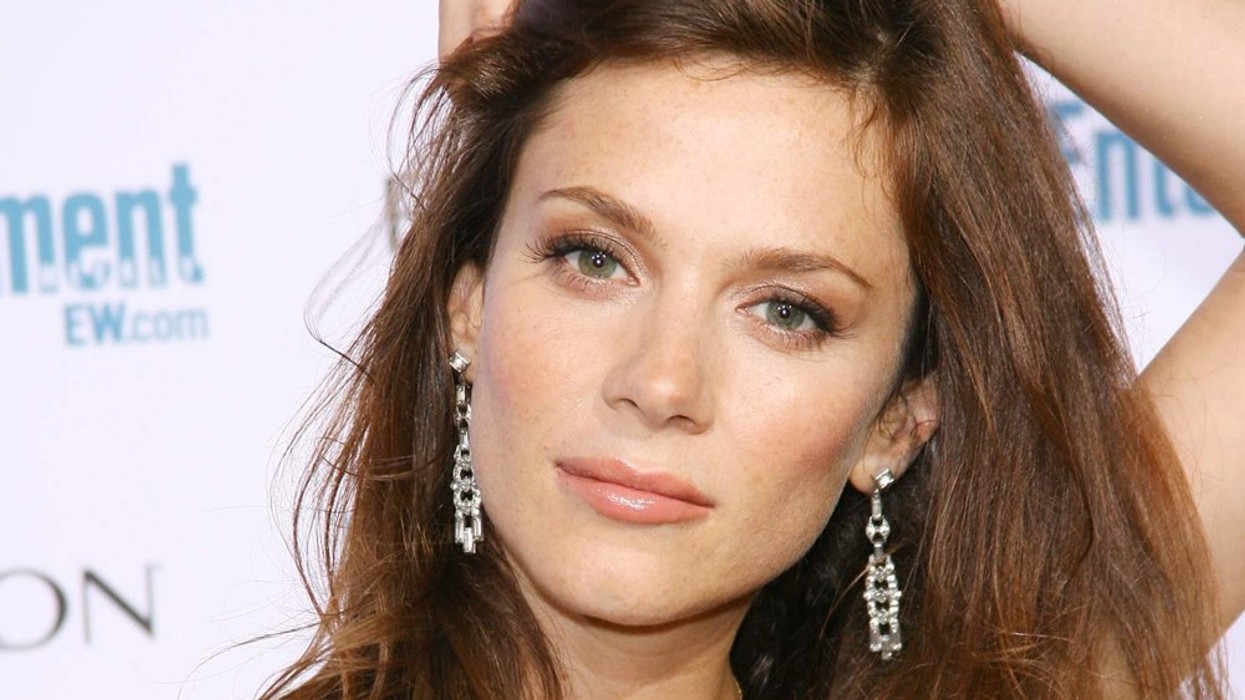 2016/03/AnnaFriel.jpg