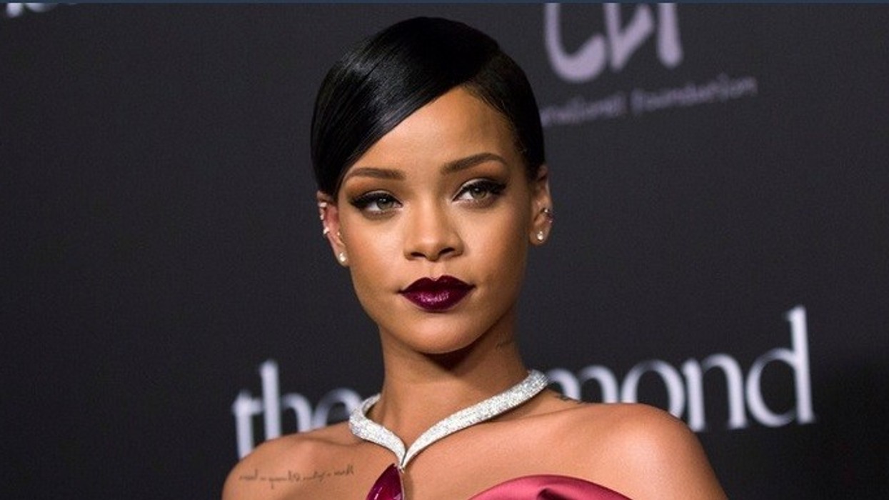 2016/03/rihanna-1.jpg