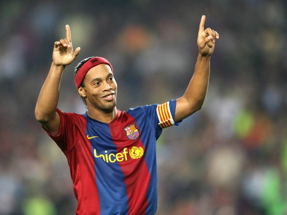2016/03/ronaldinho-fc-barcelona-futbolredcom.jpg