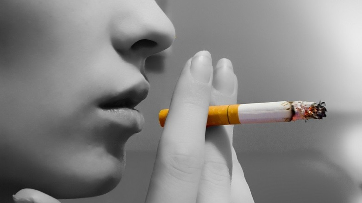 2016/04/Cigarets.jpg