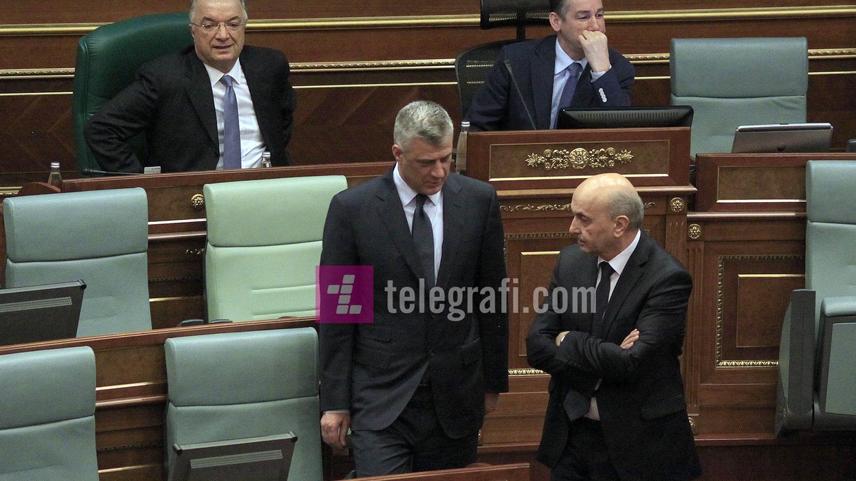 2016/04/Seanca-e-kuvendit-24-shkurt-Hashim-Thaci-dhe-Isa-Mustafa-foto-Ridvan-Slivova-2.jpg
