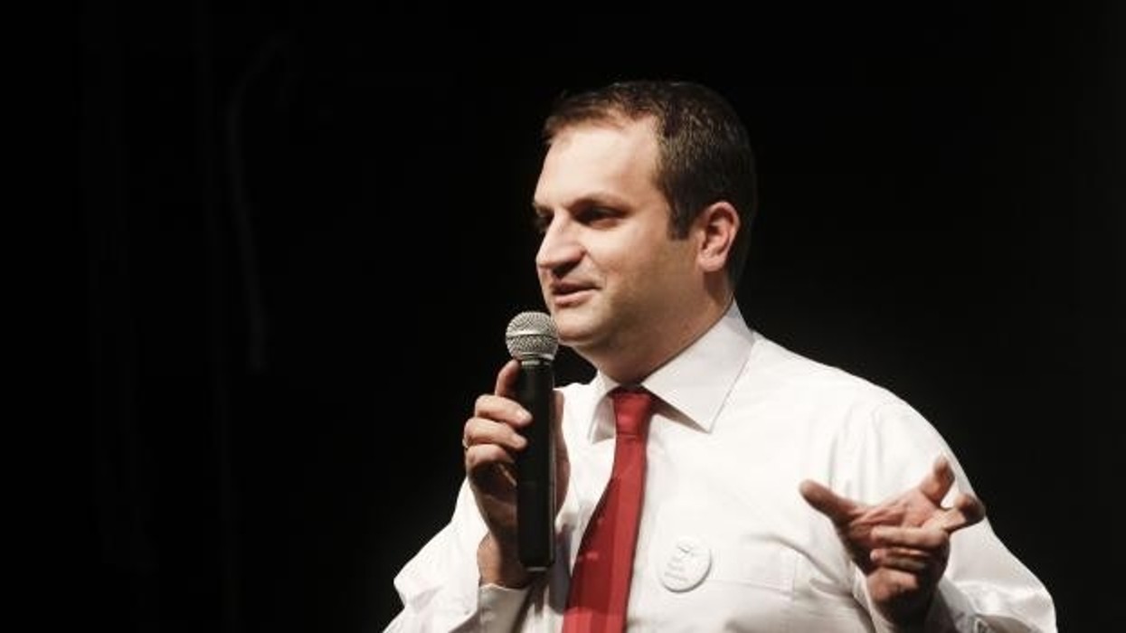 2016/04/shpend_ahmeti_kryetar.jpg