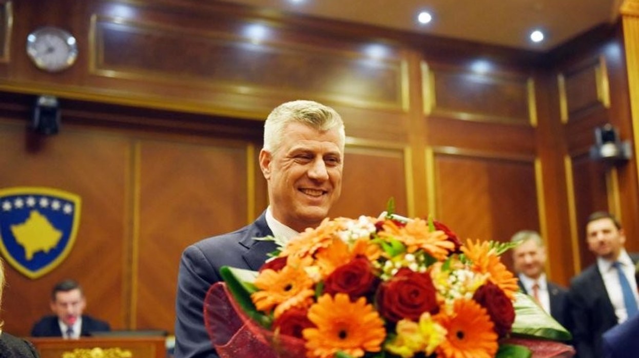 2016/04/thaci-president-ceremonia.jpg