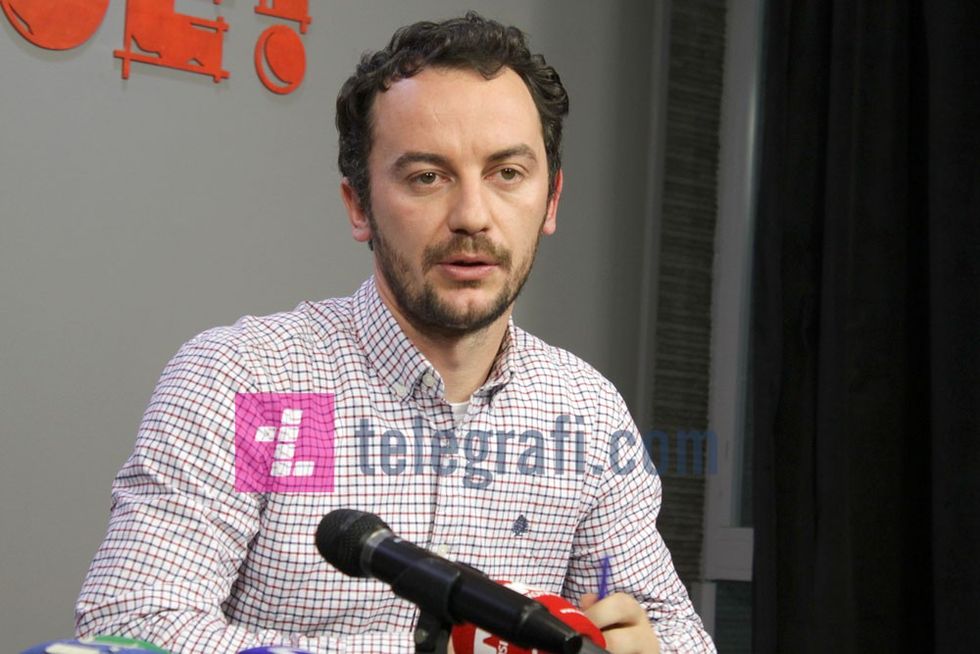 2016/04/Vetevendosja-konference-Dardan-Molliqaj-foto-ridvan-slivova-02.jpg