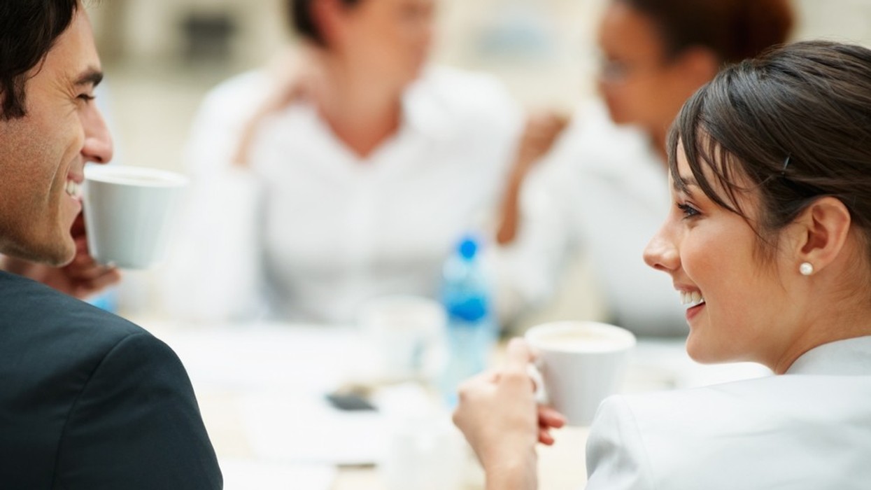 2016/05/Business-Colleagues-Looking-at-Each-Other.jpg
