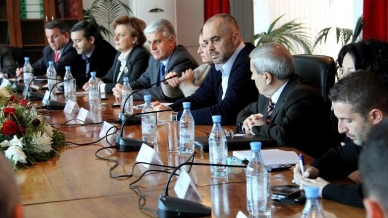 2016/05/kryesia.jpg