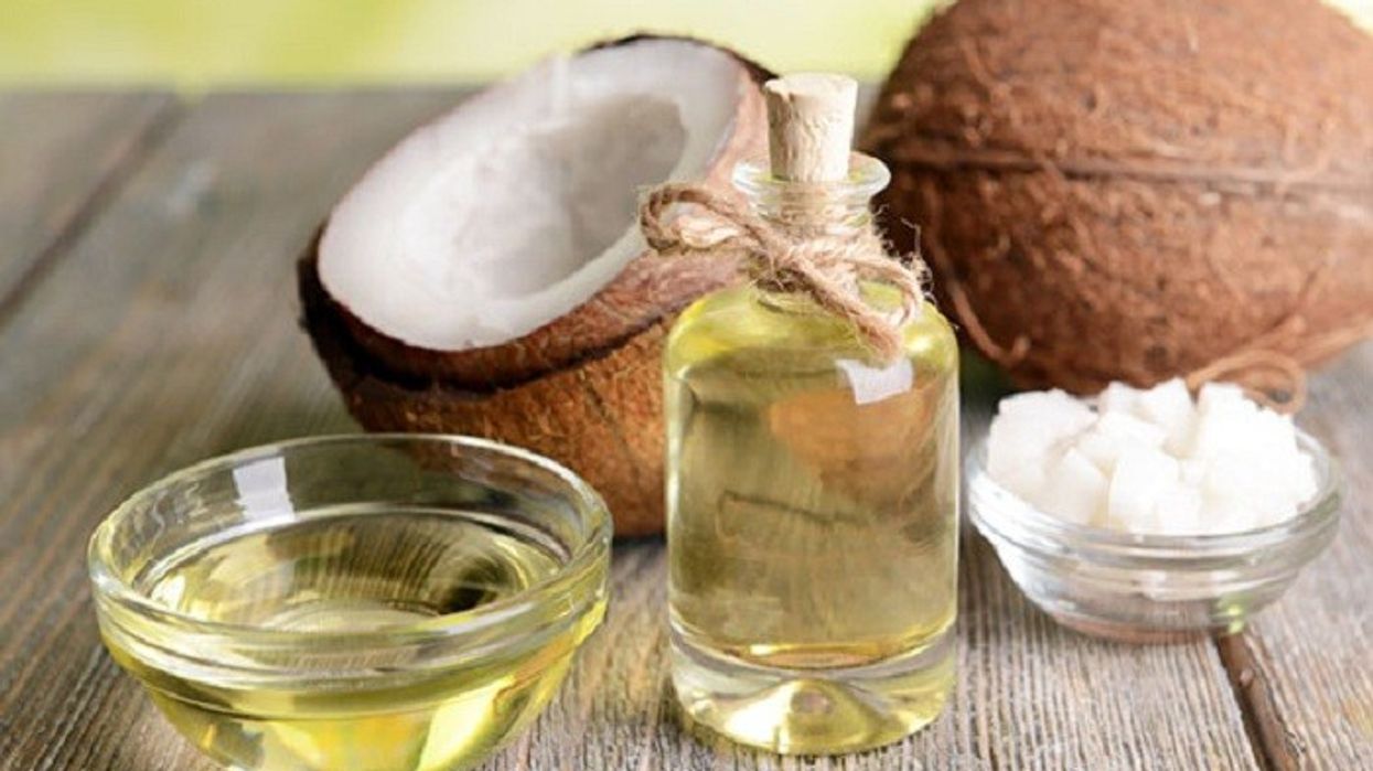 2016/05/Scientists-Discover-Coconut-Oil-Exterminates-93-Percent-Of-Colon-Cancer-Cells-In-Two-Days.jpg