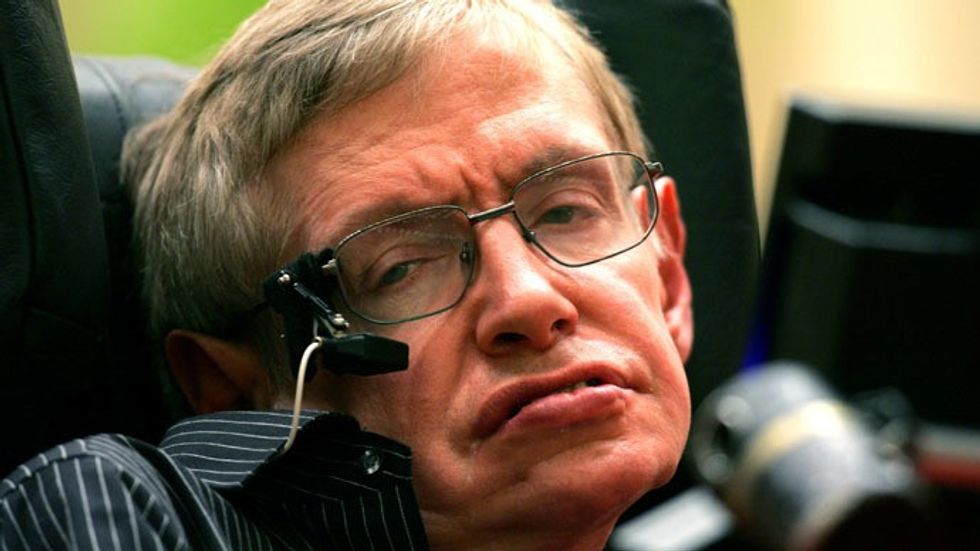2016/05/Stephen-Hawking.jpg