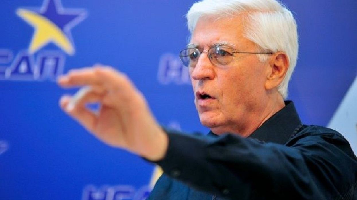 Petkovski: Ligji i ri po bën të heshtin të rinjtë, Maqedonia s’ka nevojë për gjashtë universitete Petkovski: Ligji i ri po bën të heshtin të rinjtë, Maqedonia s’ka nevojë për gjashtë universitete
