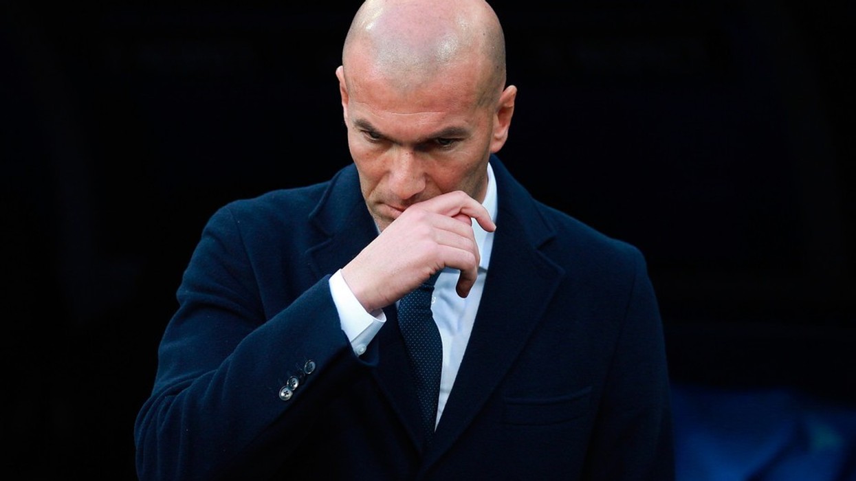 2016/05/ZinedineZidaneRealMadridvManchesterCity6_aLCUNunfzx.jpg