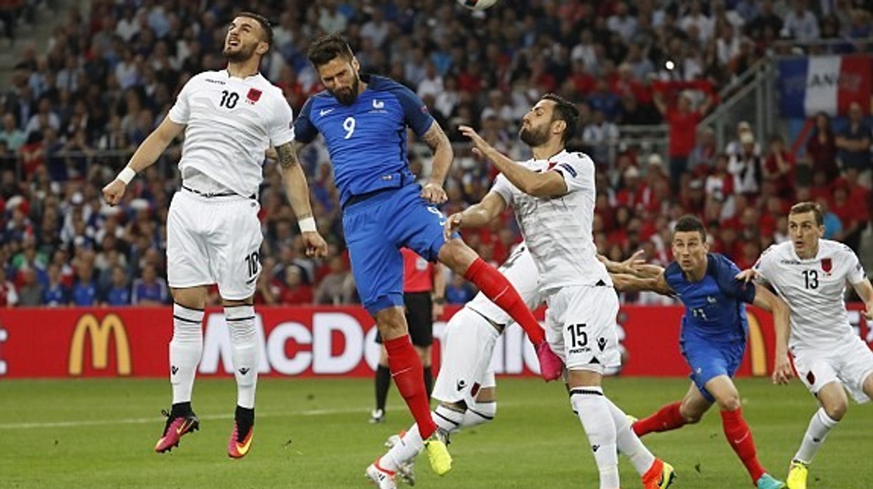 2016/06/1466017986391_lc_galleryImage_Football_Soccer_France_v_.jpg
