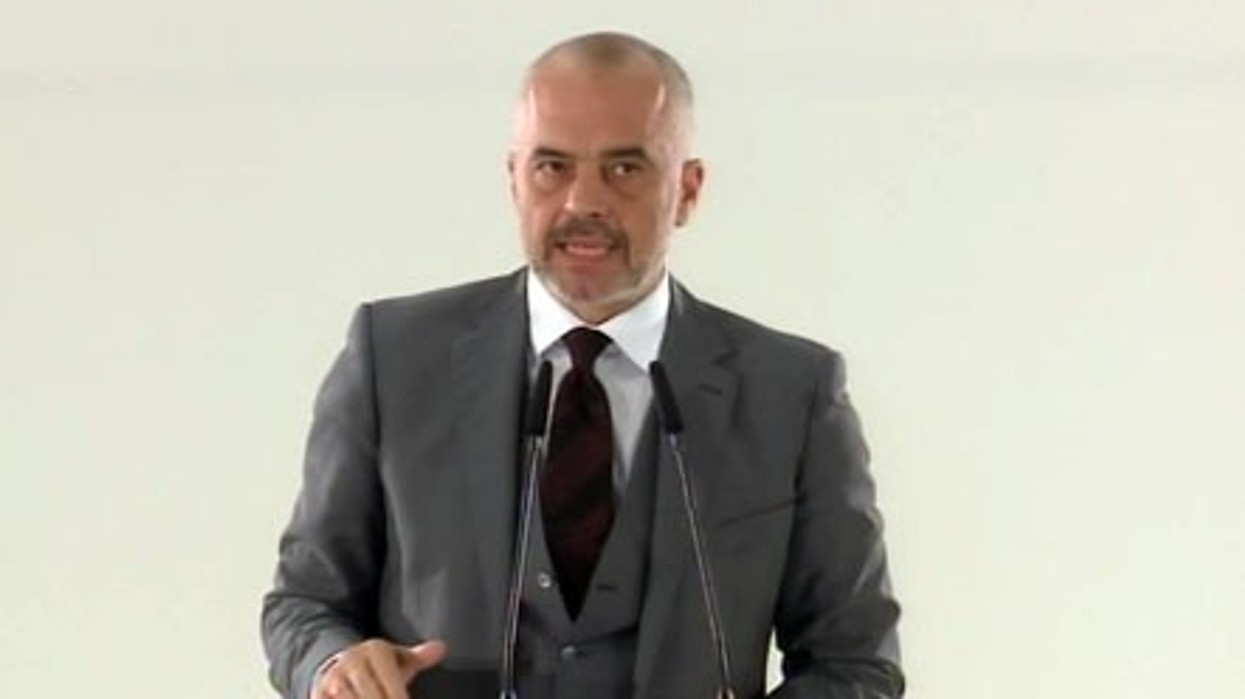 2016/06/edi.jpg