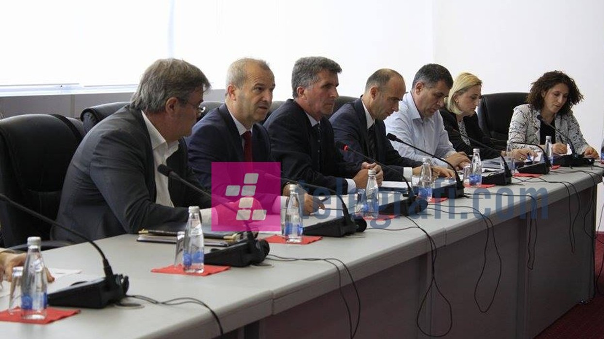 2016/06/Menaxhimi_i_Financave_Publike.jpg
