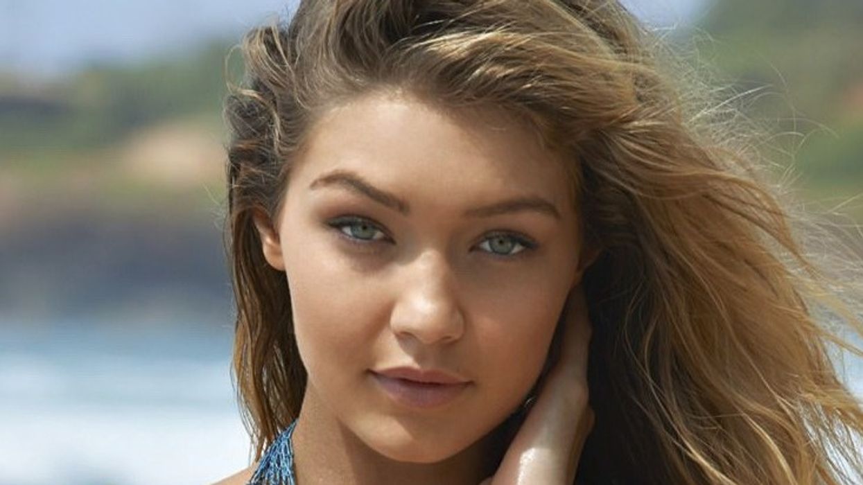 2016/07/GigiHadid.jpg