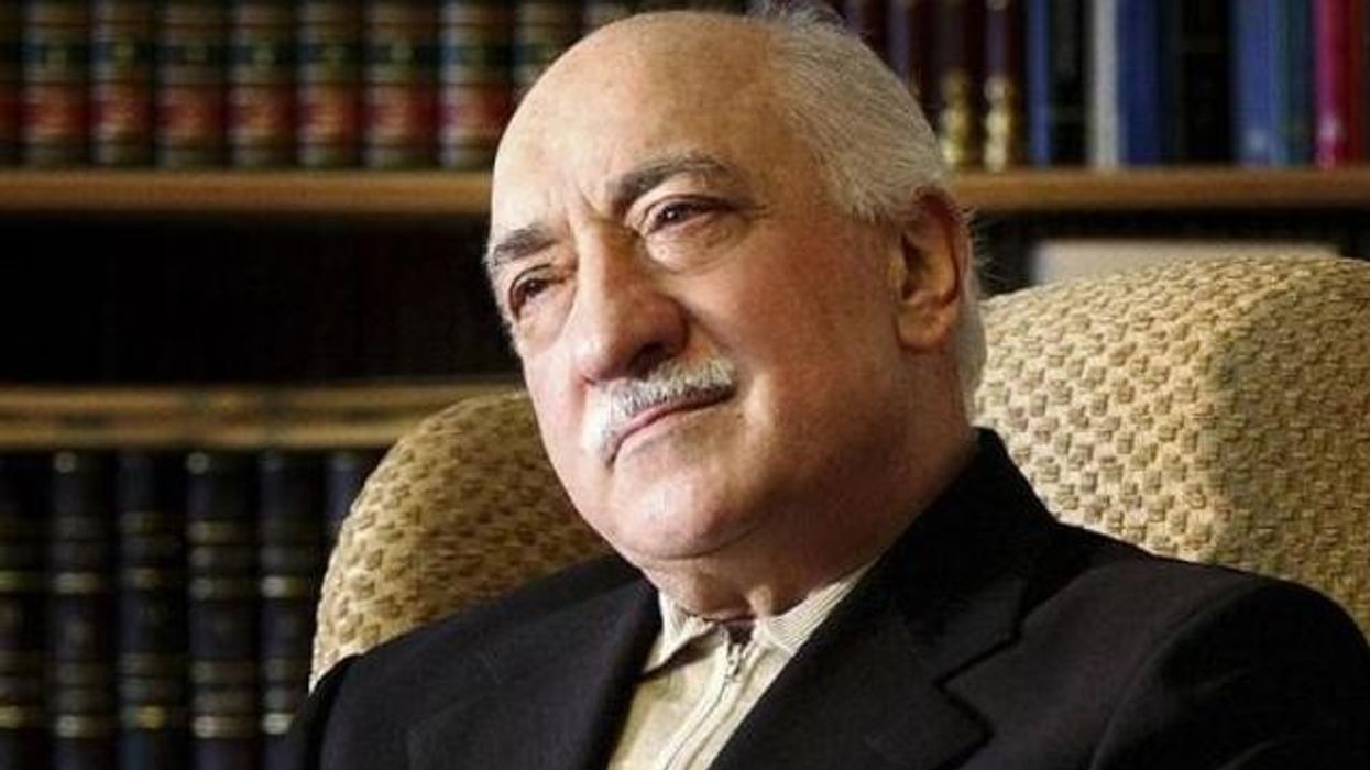 2016/07/Gulen3.jpg