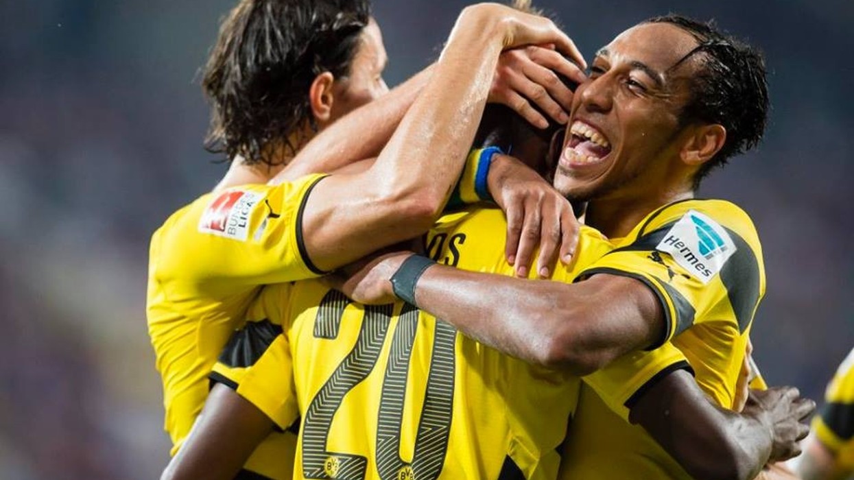 2016/08/Adrian-Ramos-gol-borussia-dortmund.jpg